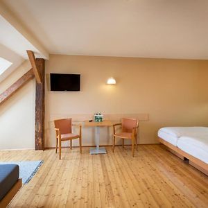 Familien-Zimmer